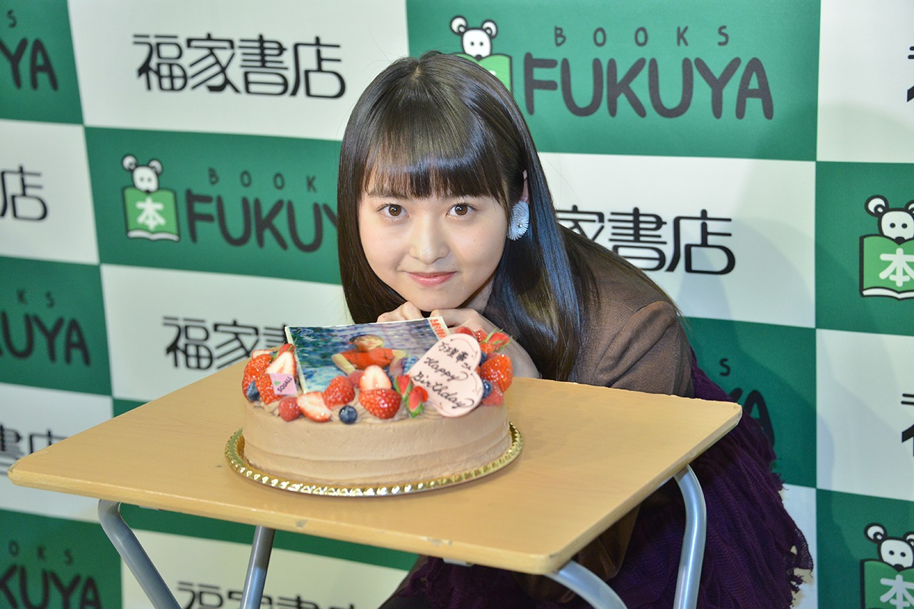 伊藤万理華