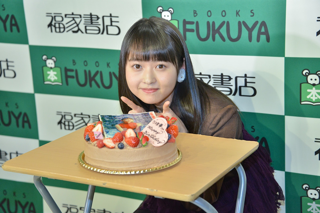 伊藤万理華
