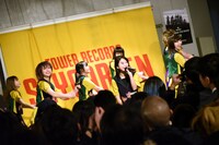 GANG PARADE「BRAEKING THE ROAD」リリースイベントの様子。