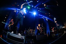 TOTALFATのライブの様子。（撮影：渡邉一生）