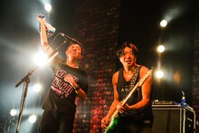 福田充徳（チュートリアル）とShun（TOTALFAT）。（撮影：渡邉一生）