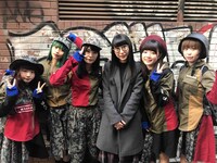 EMPiREとハシヤスメ・アツコ（BiSH）。