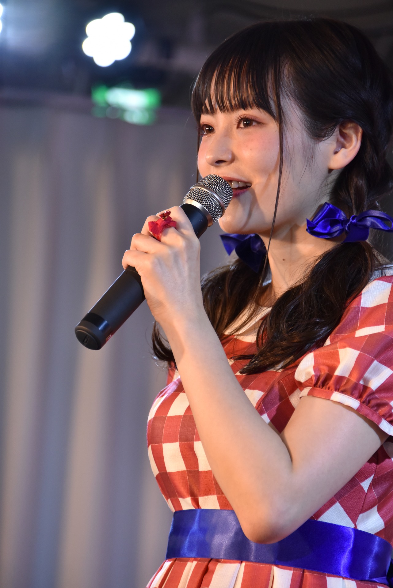 上坂すみれ