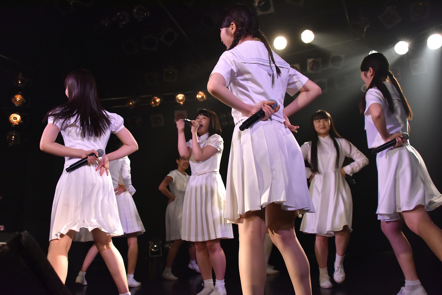 アイドルネッサンス「ヨコハマで感謝するネッサンス!!」の様子。