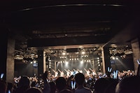 アイドルネッサンス「ヨコハマで感謝するネッサンス!!」の様子。