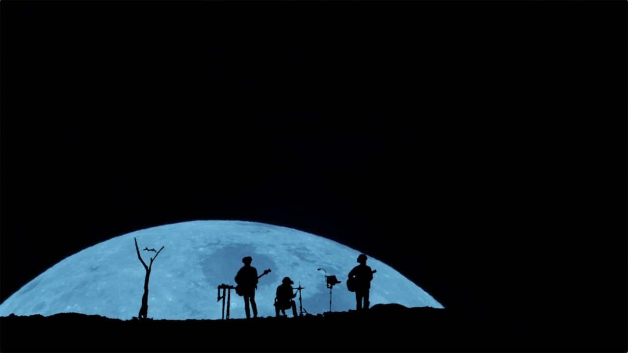 avengers in sci-fi、月をバックに演奏する「Indigo」MV