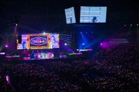 ワルキューレ「ワルキューレは裏切らない」神奈川・横浜アリーナ公演の様子。