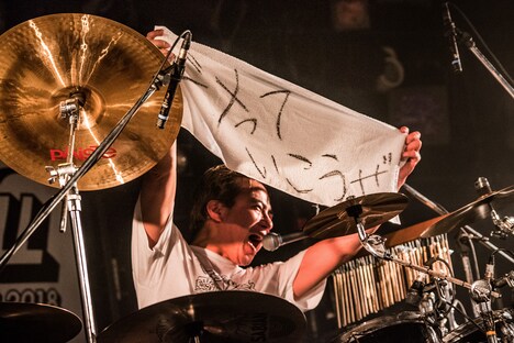 ドウメンヨウヘイ（Dr, Cho / HOTSQUALL）（Photo by manaty）