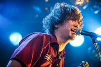 チフネシンゴ（G, Vo / HOTSQUALL）（Photo by manaty）