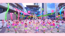 AKB48「ジャーバージャ」ミュージックビデオのワンシーン。