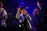 サイファーに初挑戦する藤森慎吾。