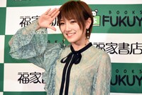 岡田奈々