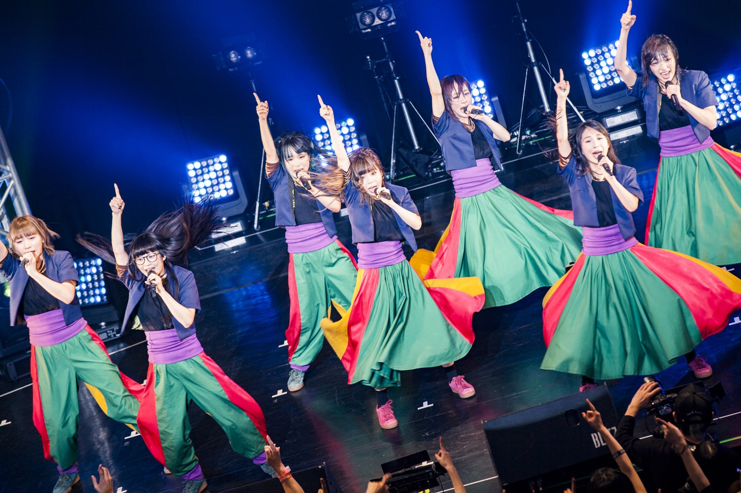 「MAKING THE ROAD」公演でのGANG PARADE。（撮影：外林健太）