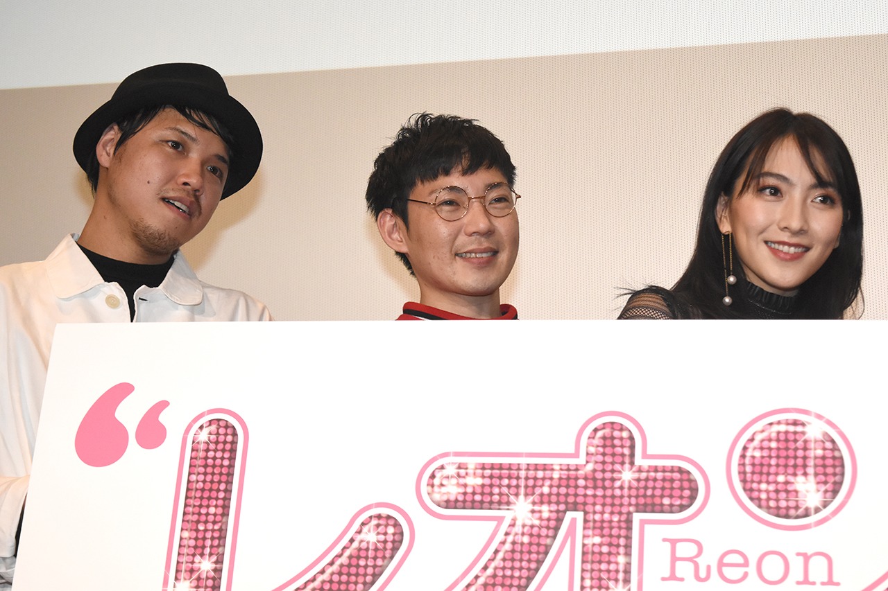 左からマツザカタクミ、atagi、知英。