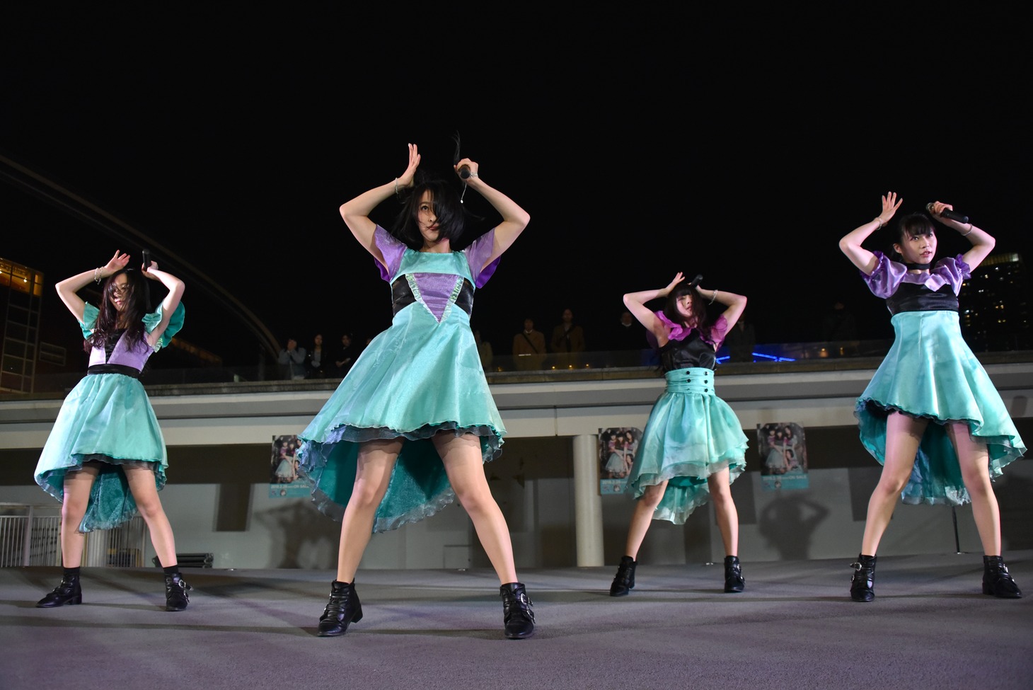 東京女子流「ラストロマンス」リリースイベントの様子。