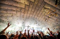 SHINeeの東京ドーム公演の様子。