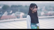 けやき坂46「イマニミテイロ」のミュージックビデオのワンシーン。