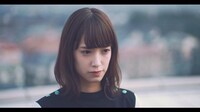 けやき坂46「イマニミテイロ」のミュージックビデオのワンシーン。