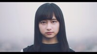 けやき坂46「イマニミテイロ」のミュージックビデオのワンシーン。