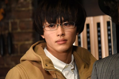 草川拓弥（超特急）