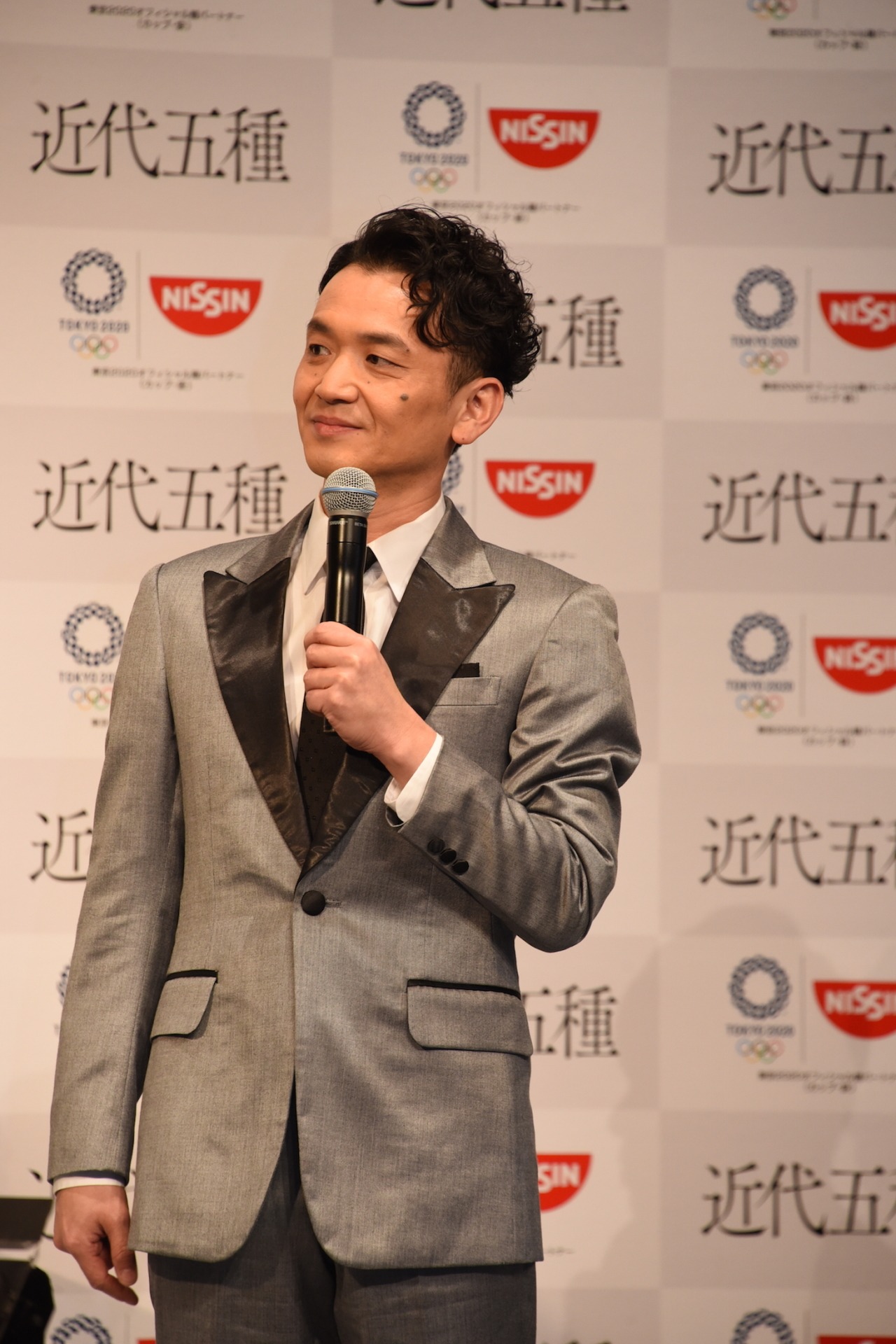 安岡優
