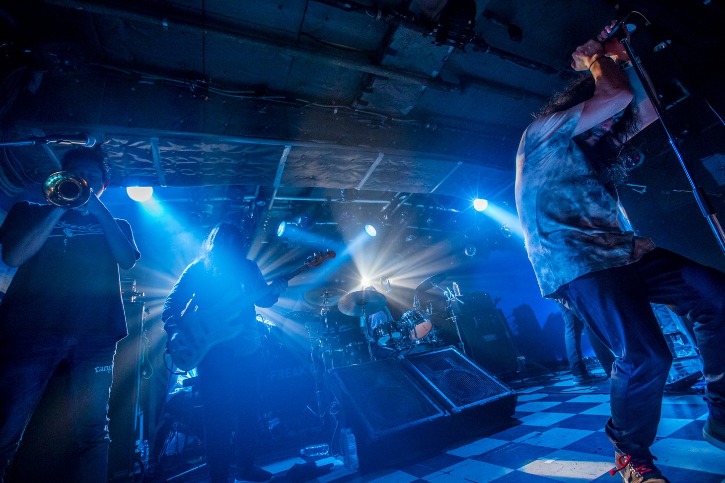 イイカワケン（Tp / HEY-SMITH）を迎えて演奏された「風」の様子。（Photo by HayachiN）