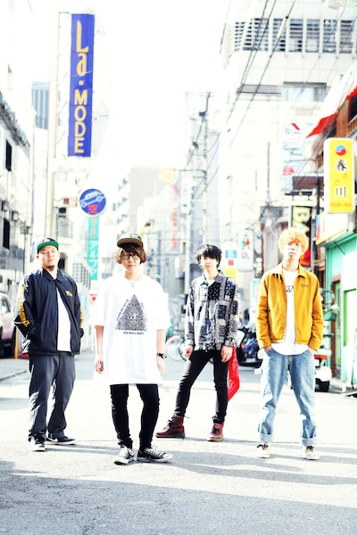 MISTY。右から2番目がPentaxxx（G）。