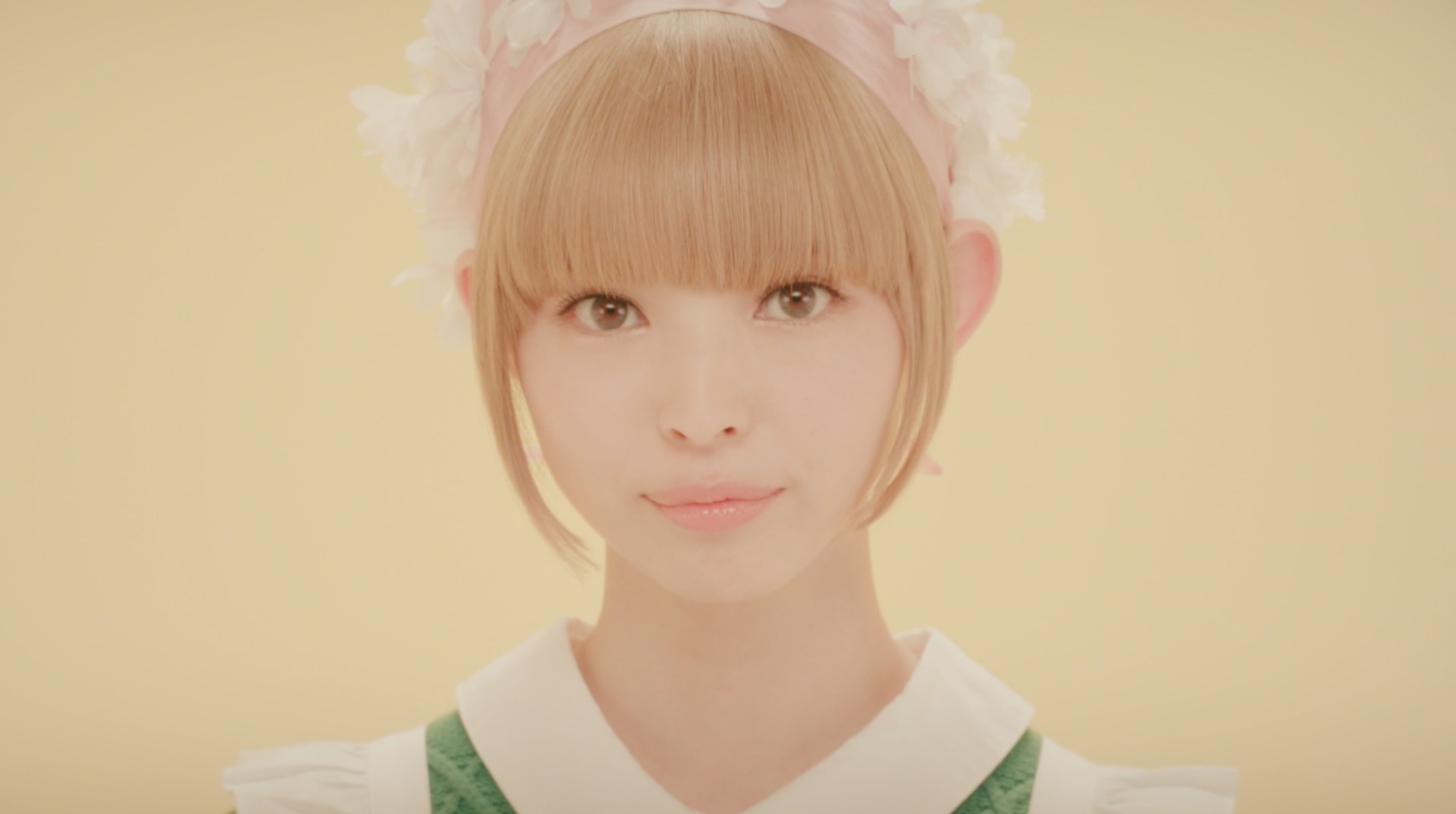 「柄、じゃない？」ミュージックビデオのワンシーン。