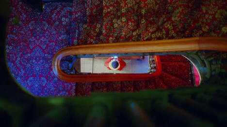 Nulbarich「Almost There」ミュージックビデオのワンシーン。