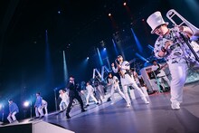 SKY-HI「TOUR 2018 -Marble the World-」埼玉・大宮ソニックシティ公演の様子。