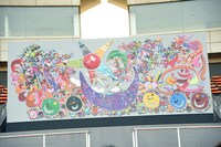 香取慎吾が描いた絵を再現したレゴの壁画。