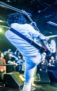 萩原(G / カミツキサポートメンバー)(Photo by Shin Ishihara)