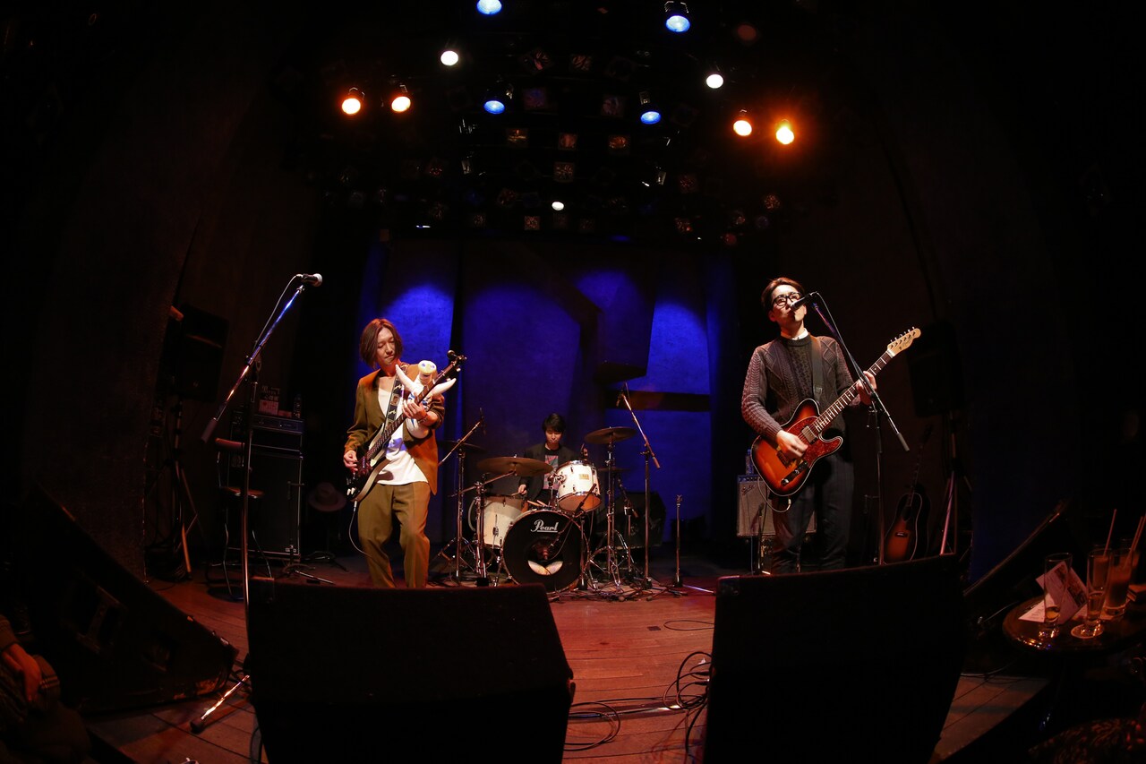 フルカワユタカ＆須藤寿、バースデーイベントで互いの曲カバー