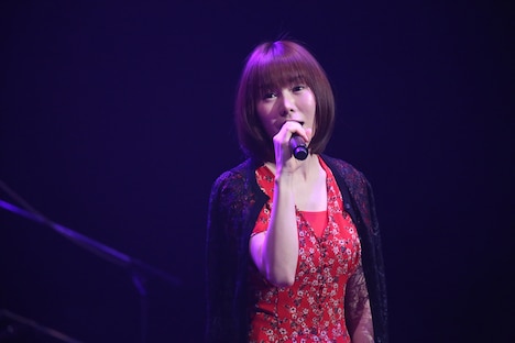 半崎美子（写真提供：ポニーキャニオン）