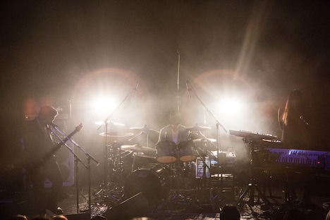 POLPO「PWYW LIVE 2018 "peels off"」東京・WWW公演の様子。（Photo by Daisuke Ishizaka[Hatos]）