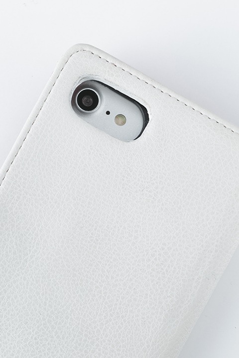 吉野俊介モデルのスマートフォンケース。