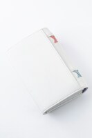 西宮諒モデルの財布。