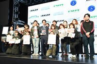 「第10回CDショップ大賞2018」授賞式の様子。