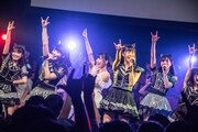 「アイドルカレッジ ベスト オブ ミュージック2018～神曲カウントダウン！全64曲の頂点はどれだ!?」の様子。（撮影：古川朋久）
