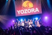 「アイドルカレッジ ベスト オブ ミュージック2018～神曲カウントダウン！全64曲の頂点はどれだ!?」の様子。（撮影：古川朋久）