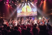 「アイドルカレッジ ベスト オブ ミュージック2018～神曲カウントダウン！全64曲の頂点はどれだ!?」の様子。（撮影：古川朋久）