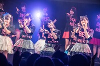 「アイドルカレッジ ベスト オブ ミュージック2018～神曲カウントダウン！全64曲の頂点はどれだ!?」の様子。（撮影：古川朋久）