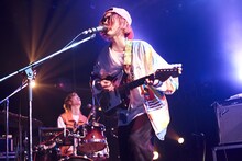 小原綾斗（Tempalay / G, Vo）（Photo by Ryosuke Yuasa）