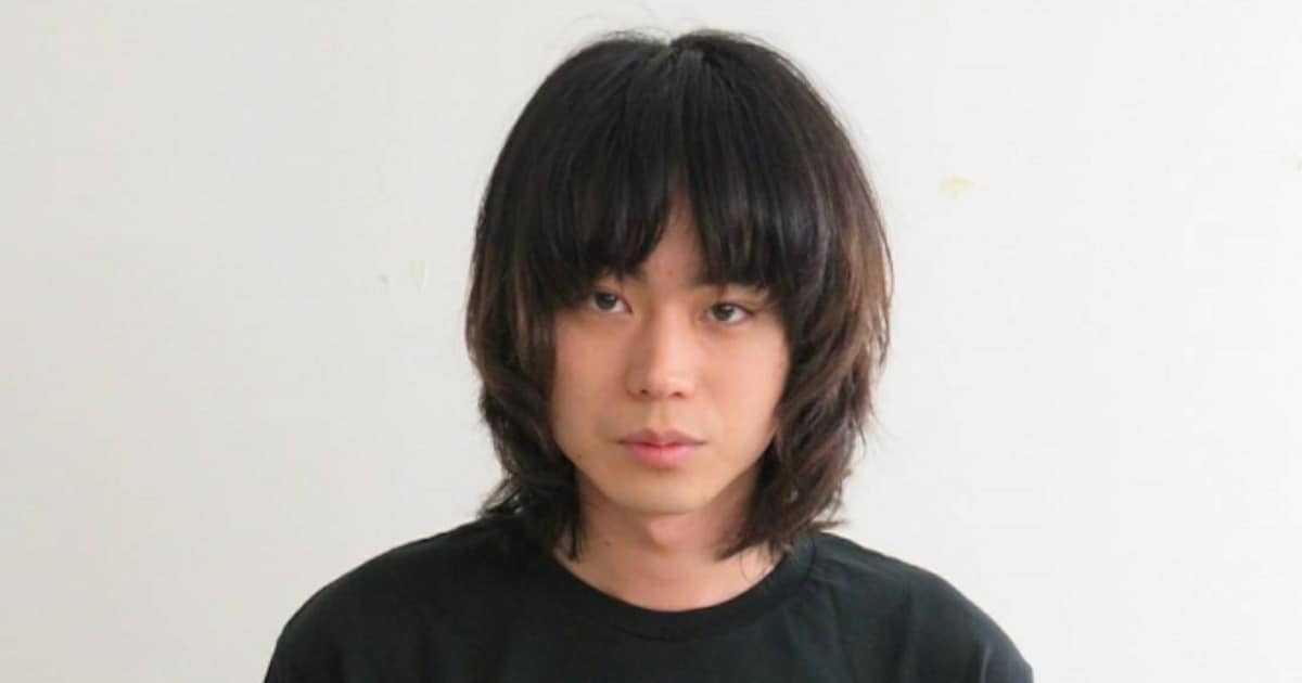 菅田将暉1stアルバム特典Tシャツ、写真はカメラマン太賀の撮り下ろし 
