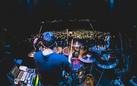 「VONGOLE ～ナポリの潮風～」演奏中のフロアの様子。（撮影：ヤマダマサヒロ）