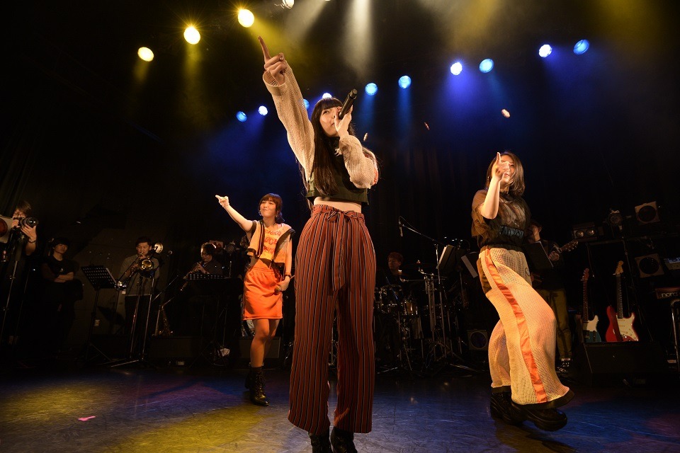 J☆Dee'Z「Feeeeel!!! 2018」東京・WWW X公演の様子。（写真提供：ソニー・ミュージックレコーズ）