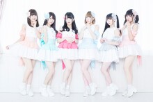 煌めき☆アンフォレント。左端が花乃木りおな。