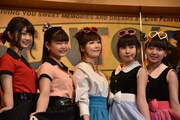 左から阿部かれん、我妻桃実、宮前真樹、塩野虹、井上姫月。
