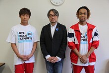 左から黒木啓司、小山薫堂、NESMITH。