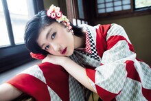 11月に掲載された小林歌穂。